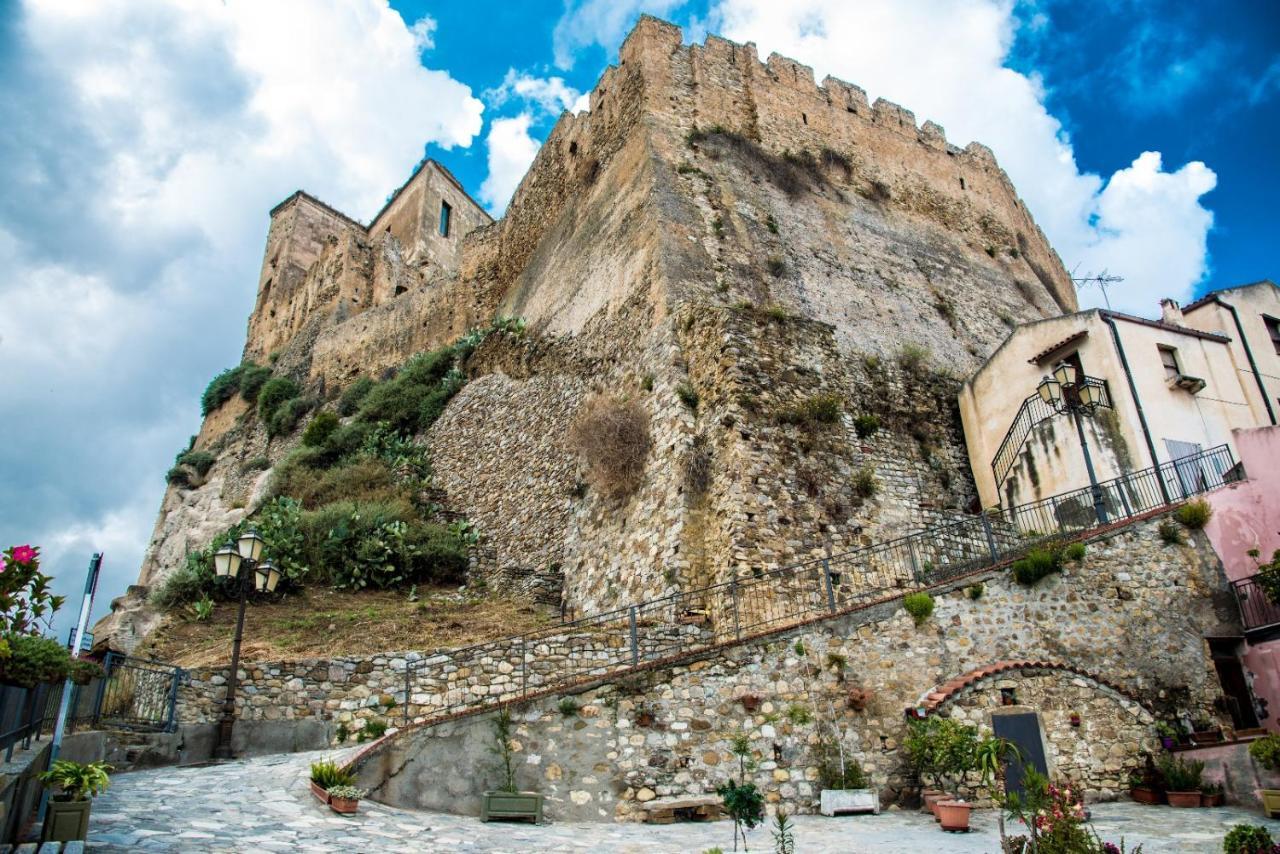 Casa Castello Hotel Rocca Imperiale Kültér fotó